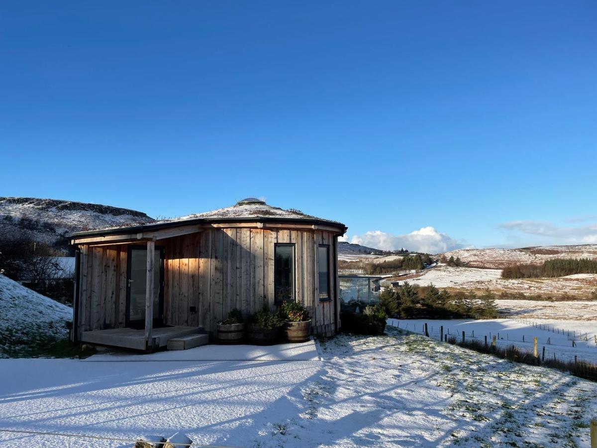 Isle Of Skye Rotunda Apartment Ollach ภายนอก รูปภาพ