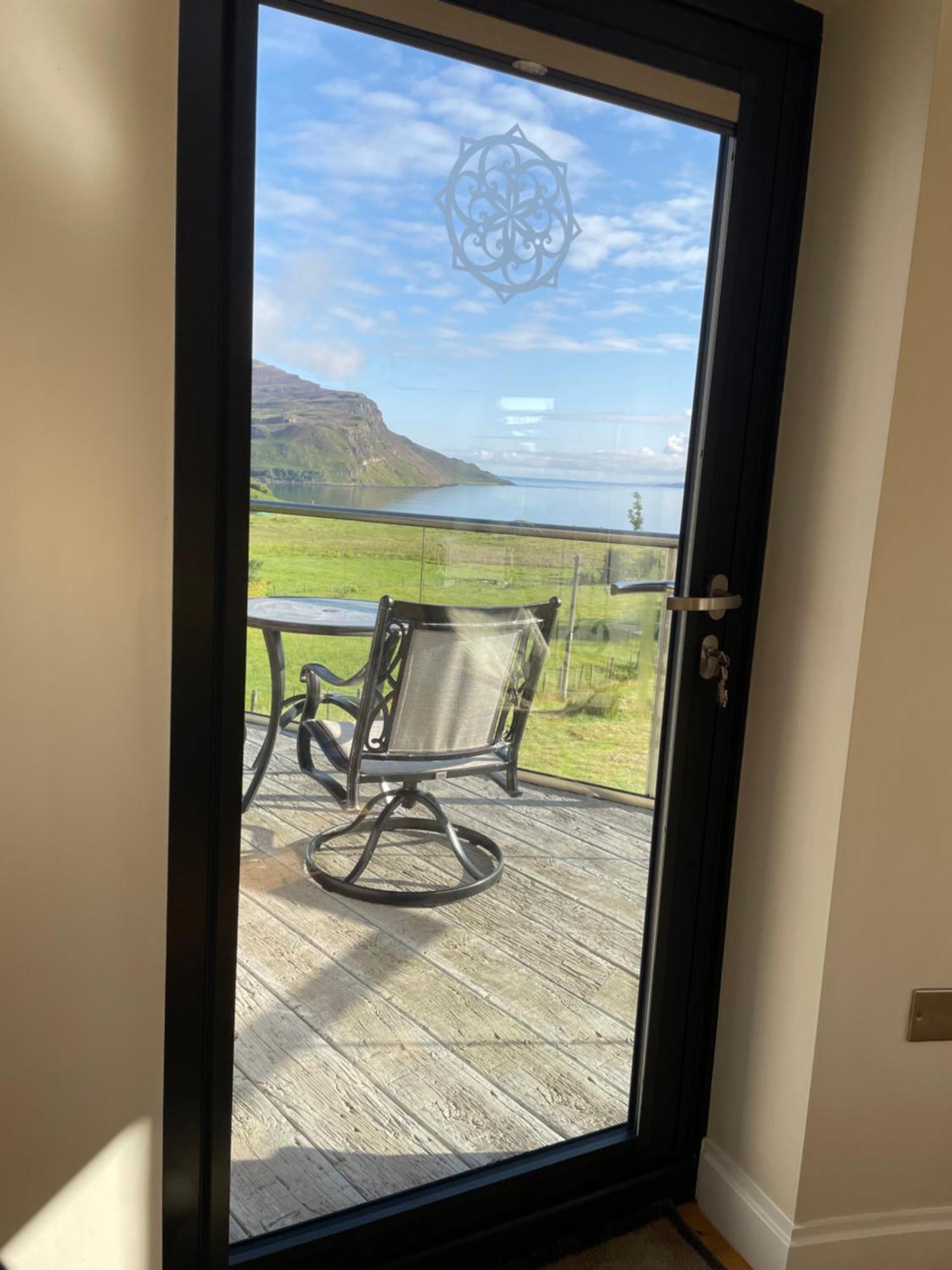Isle Of Skye Rotunda Apartment Ollach ภายนอก รูปภาพ
